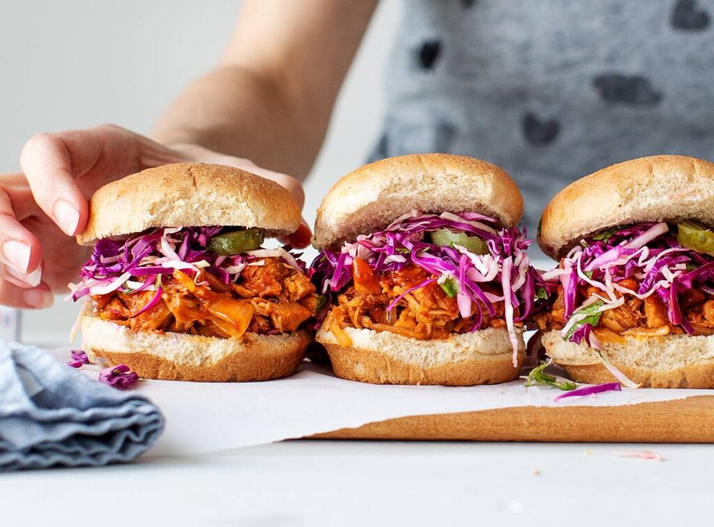 Pulled Jackfruit Burgers
